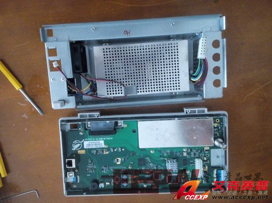 MSO1104Z示波器拆解 MSO1104Z示波器拆解